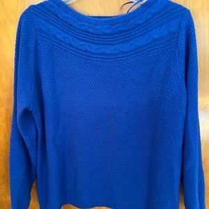 Croft & Barrow royal blue sweater. PXL